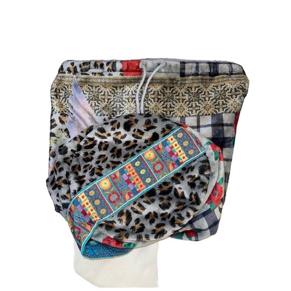 Johnny Was NWT Floral Plush Velour Drawstring Shoulder Boho Strap Tote Bag Sak - Picture 4 of 11